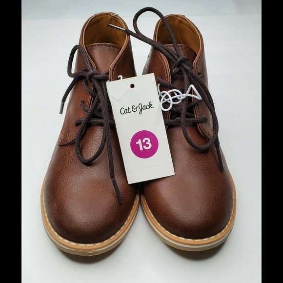 boys chukka boots